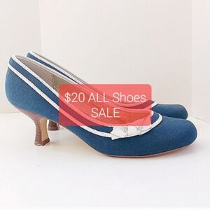 Steve Madden Navy Blue Women's Heels White Trim Sailor Boat Retro 9.5 Heel 2.75"